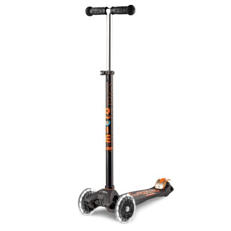 Maxi Micro DELUXE LED Scooter: Black £124.95